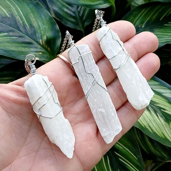 Raw Selenite Crystal Car Charm, Gemstone Car Accessories, 1 Pc - Picture 2 of 3